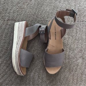 Espadrille sandals